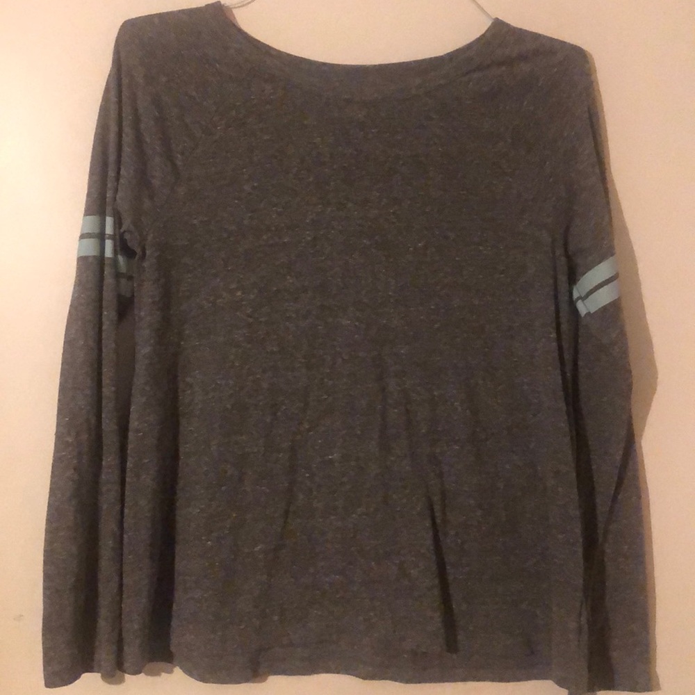 Old Navy Girl’s Gray w Blue Stripped Shirt